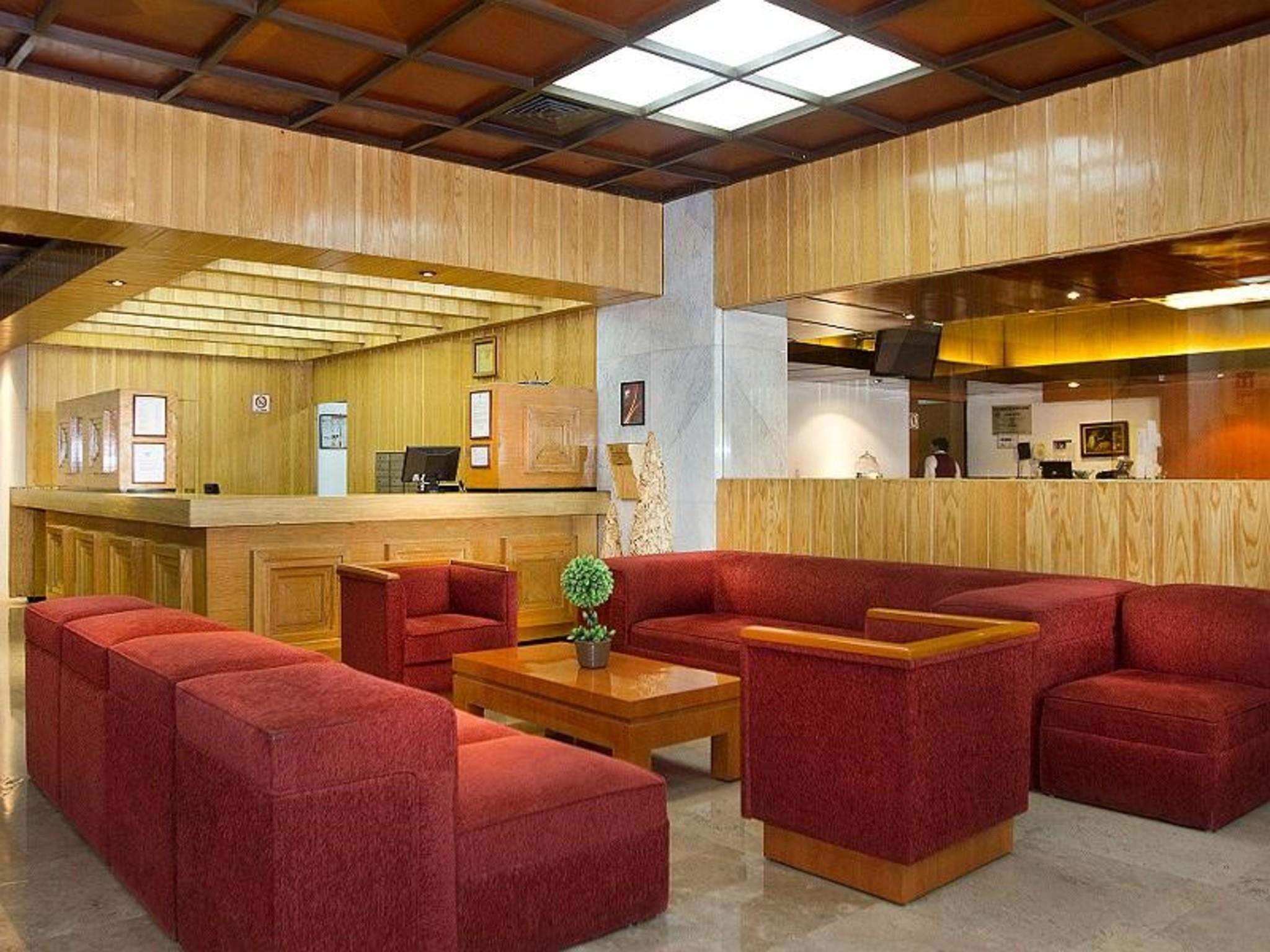 Corinto 4* Mexiko-Stadt