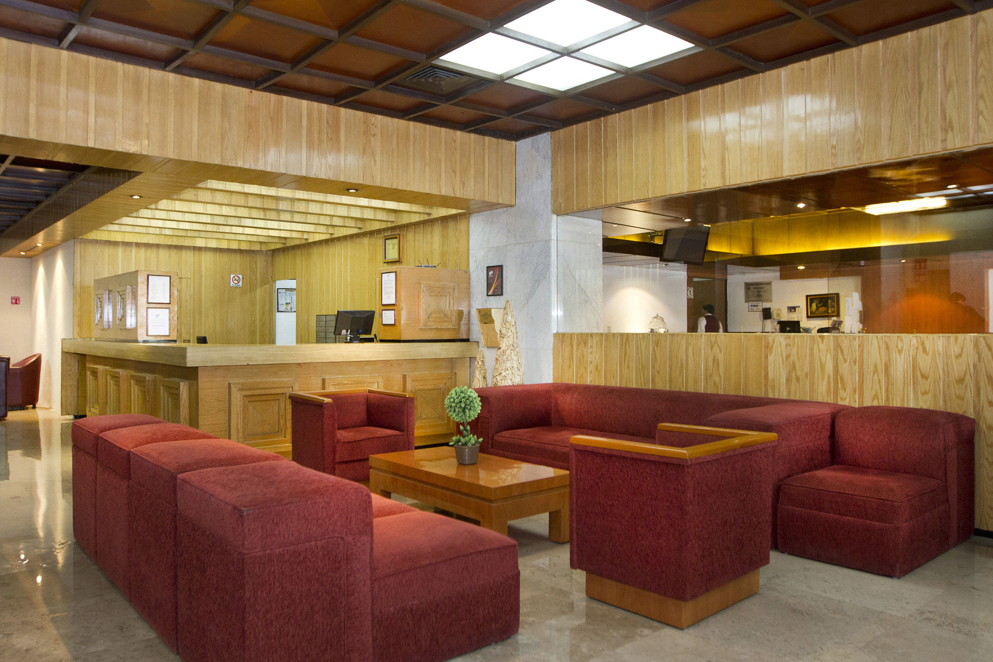 Corinto 4* Mexiko-Stadt